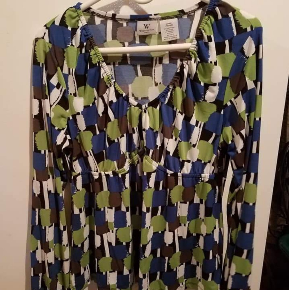 Cute blouse